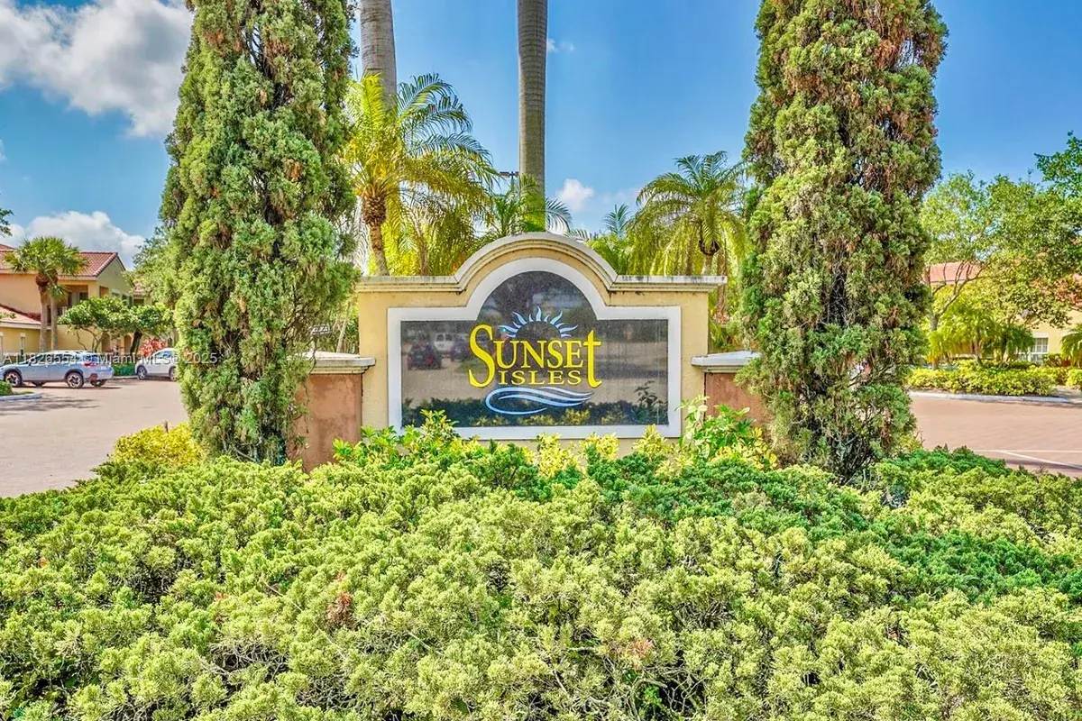 10324 S Fox Trail Rd S # 1108, Royal Palm Beach FL 33411
