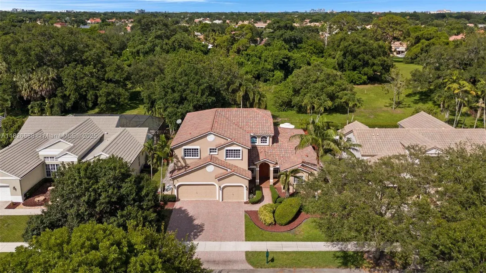 3140 Hidden Hollow Ln, Davie FL 33328