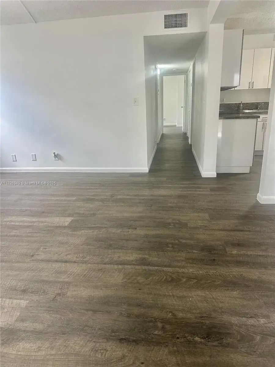 10873 NW 45th St, Coral Springs FL 33065
