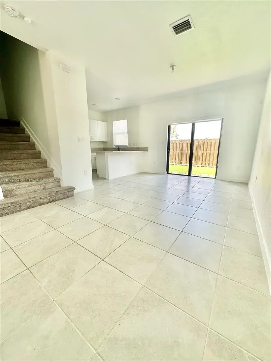 10049 SW 228th Ter, Miami FL 33190