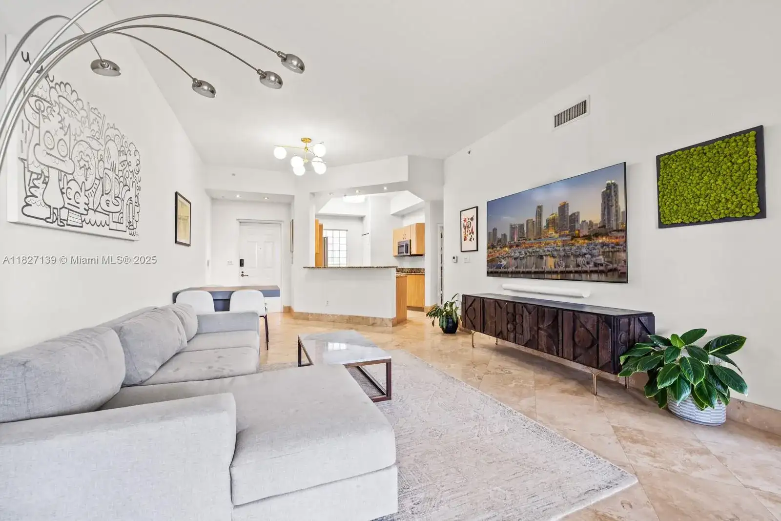 100 Meridian Ave # 243, Miami Beach FL 33139 photo 2
