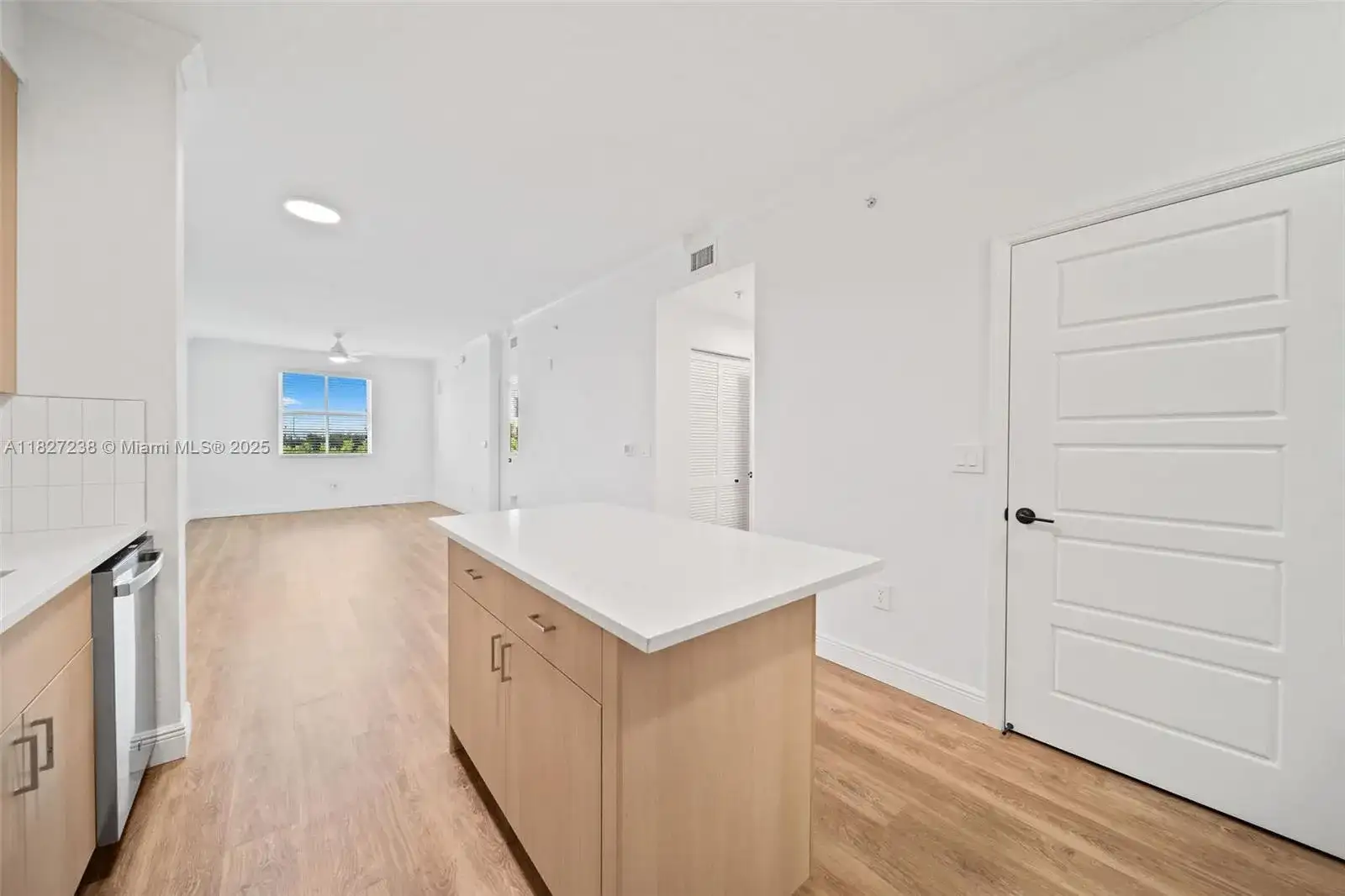 10170 SW 7th St # 405, Pembroke Pines FL 33025 photo 5