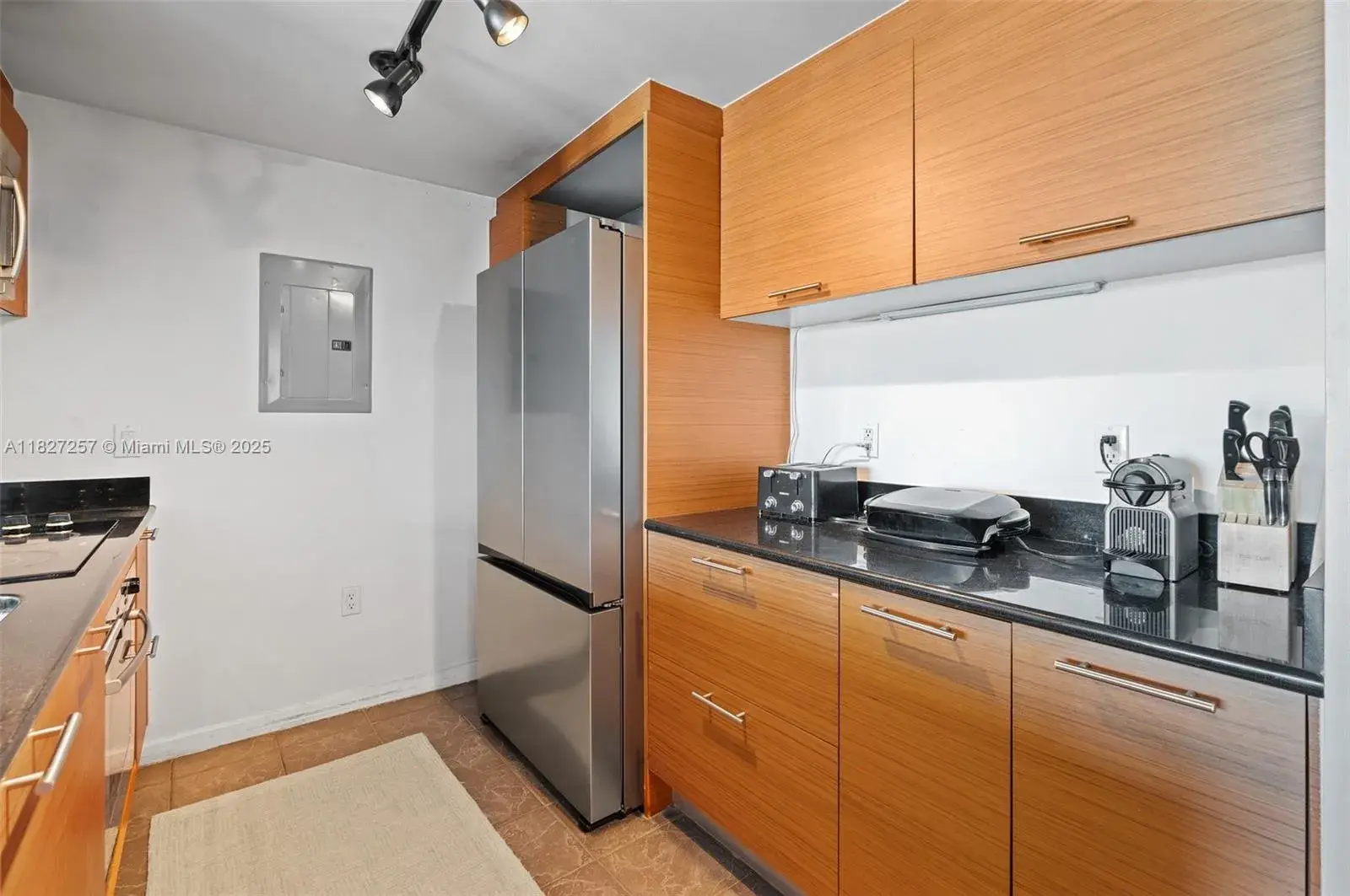 50 Biscayne Blvd # 3605, Miami FL 33132