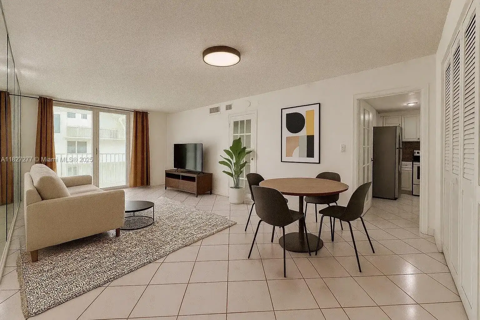 5005 Collins Ave # 523, Miami Beach FL 33140 photo 2