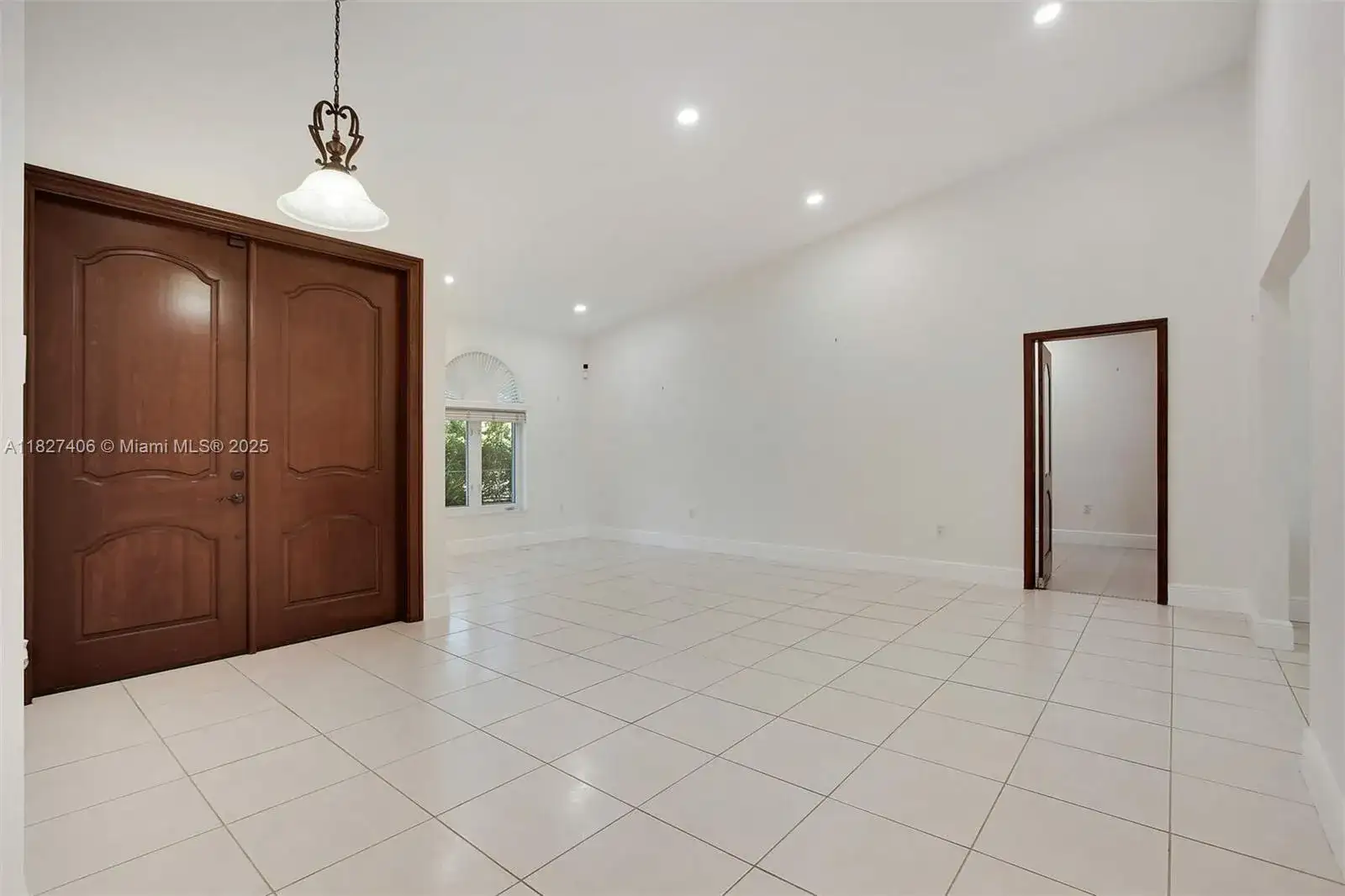 13550 SW 82nd Ave, Pinecrest FL 33156 photo 4