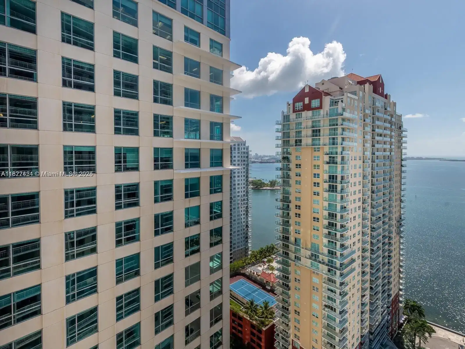 1200 Brickell Bay Dr # 3210, Miami FL 33131 photo 5