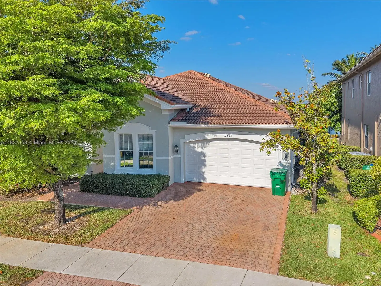 5342 SW 173rd Ave, Miramar FL 33029 photo 2