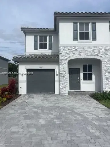 11931 NW 47th Mnr, Coral Springs FL 33076