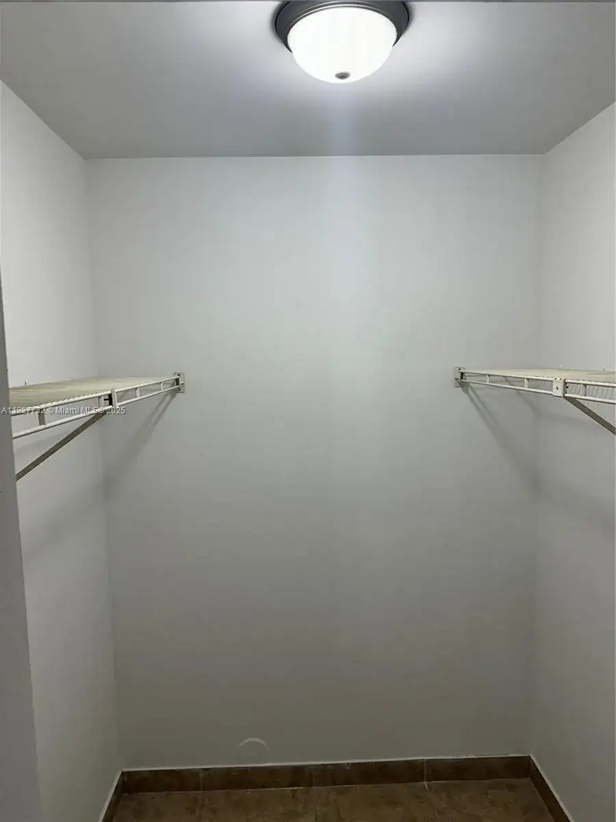 8100 Geneva Ct # 142, Doral FL 33166 photo 4