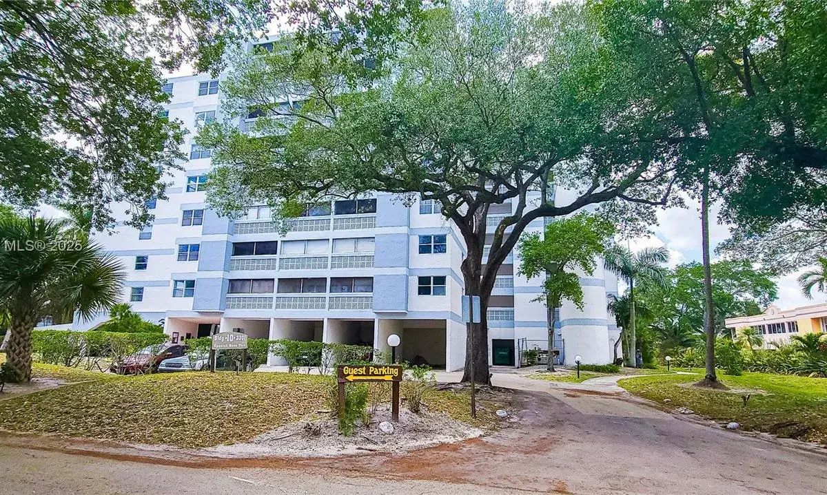3301 Spanish Moss Ter # 609, Lauderhill FL 33319