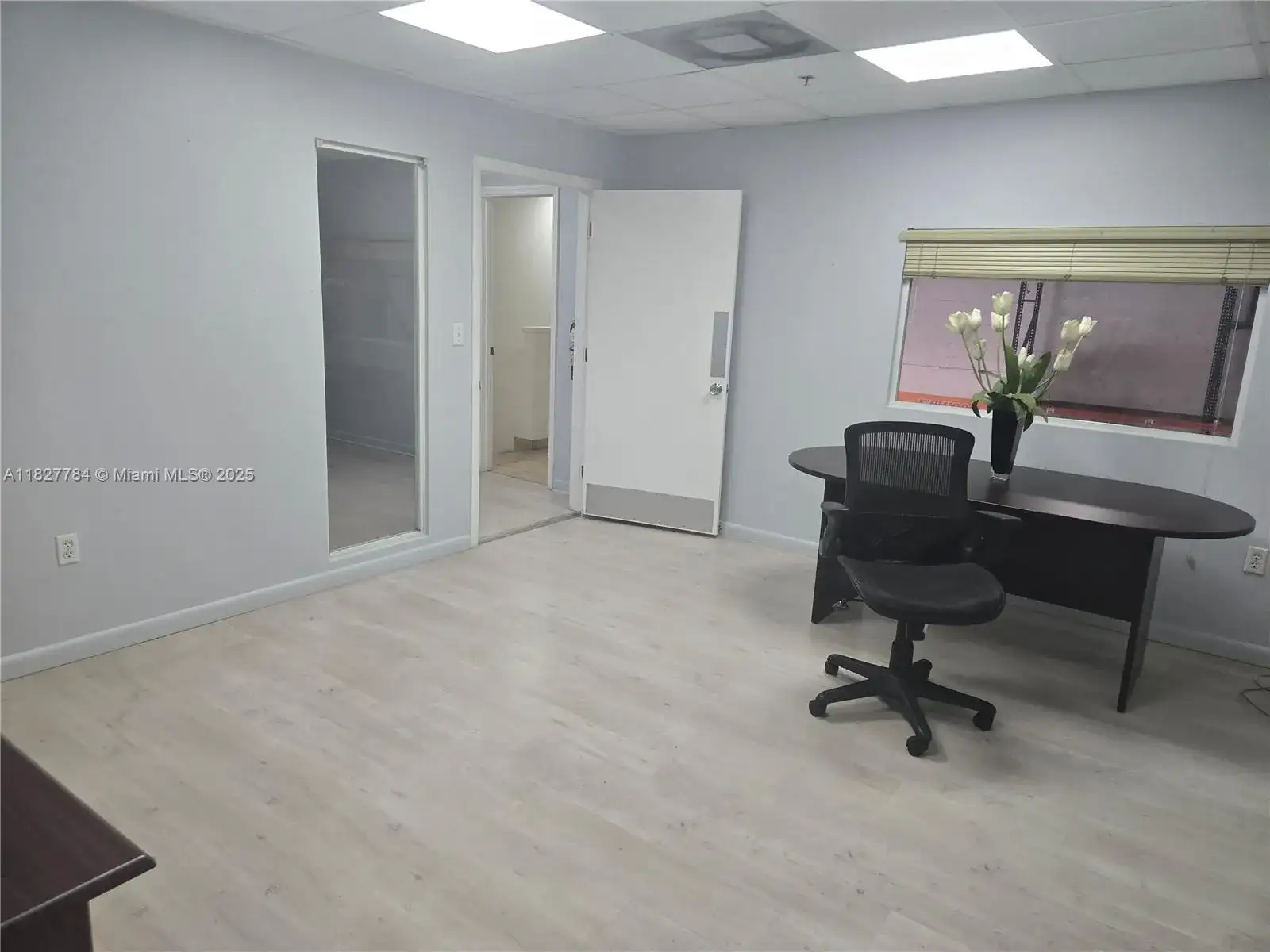 8574 NW 61st St, Miami FL 33195 photo 5