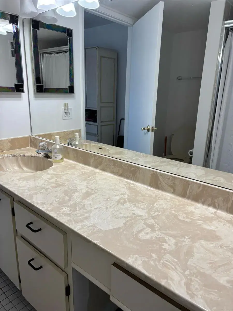 7310 Ashford Pl # 304, Delray Beach FL 33446