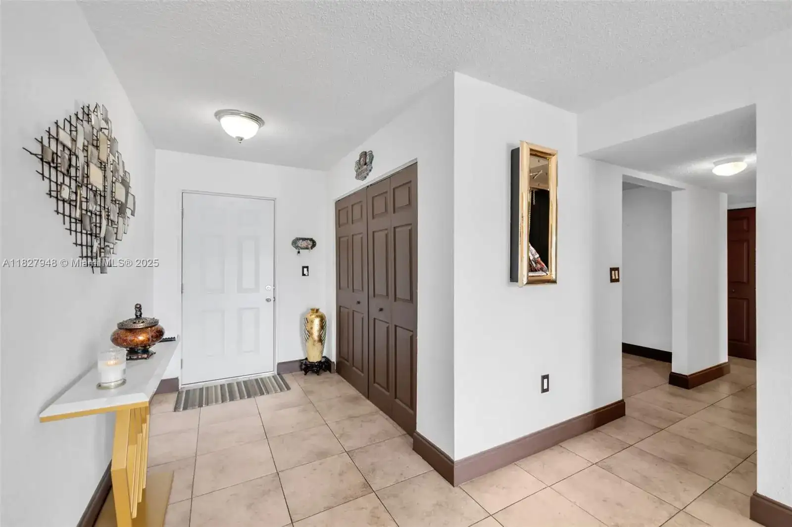 9357 Fontainebleau Blvd # 207D, Miami FL 33172 photo 4