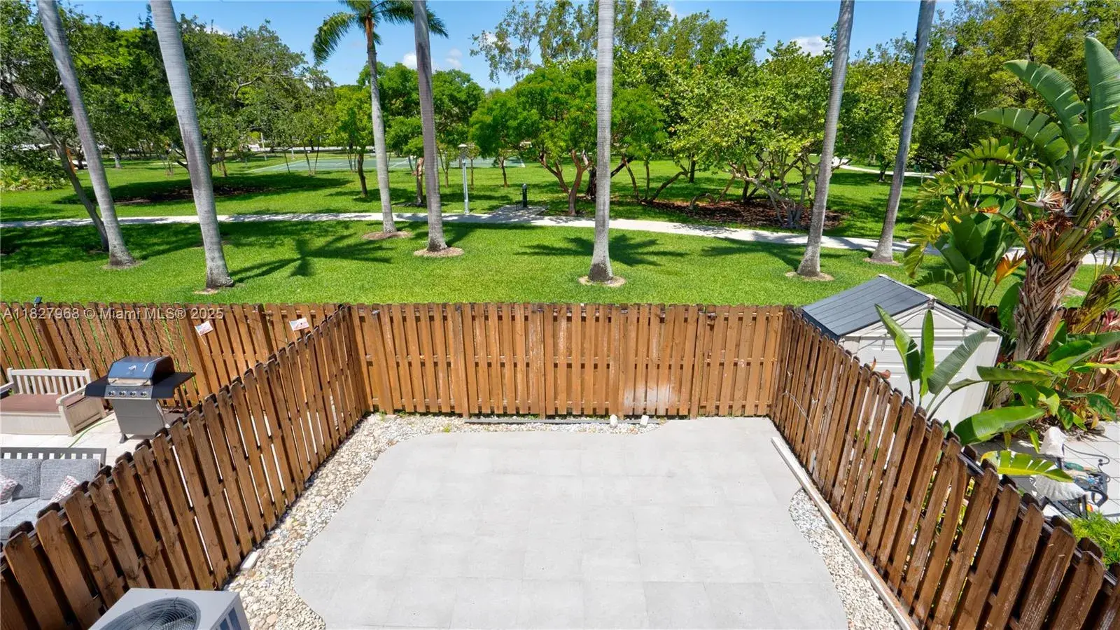 933 NE 24th Ave # 169, Hallandale Beach FL 33009