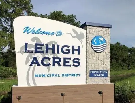 1120 Eighth Av, Lehigh Acres FL 33972 photo 2
