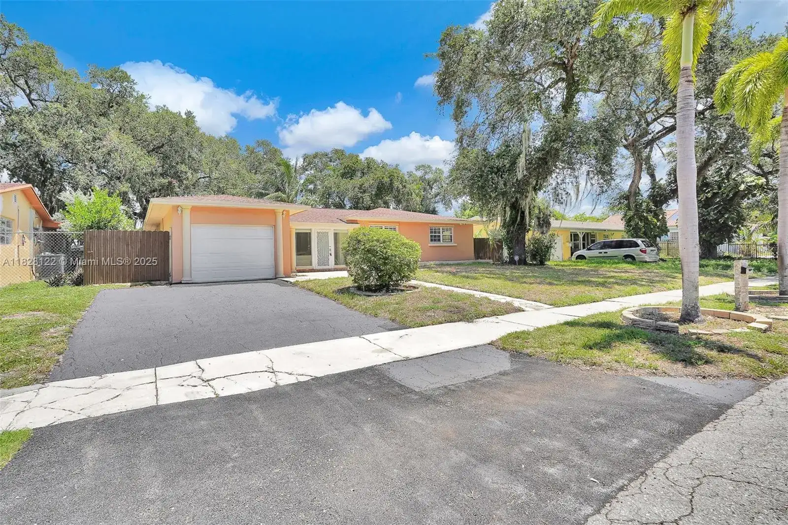 971 NE 153rd St, Miami FL 33162 photo 5