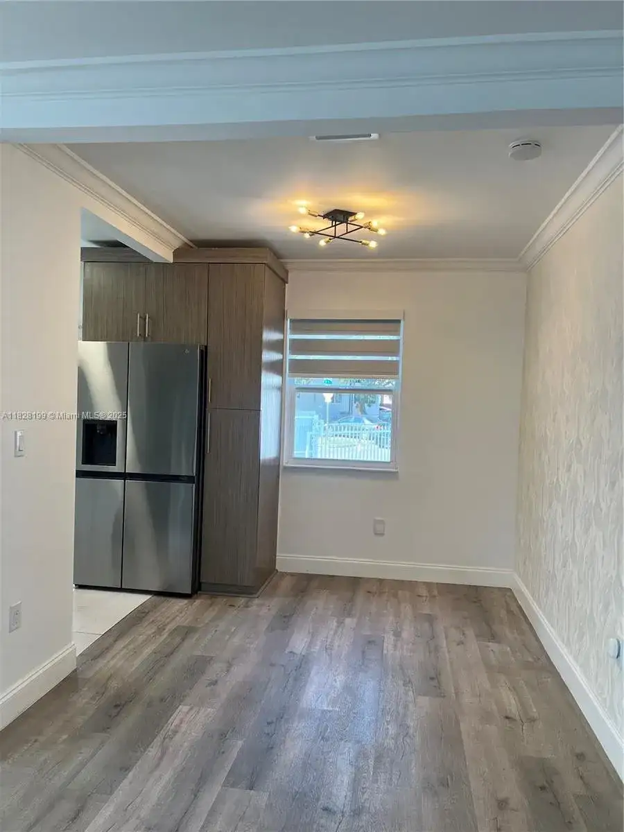 820 SW 11st ave # 820, Miami FL 33129 photo 3