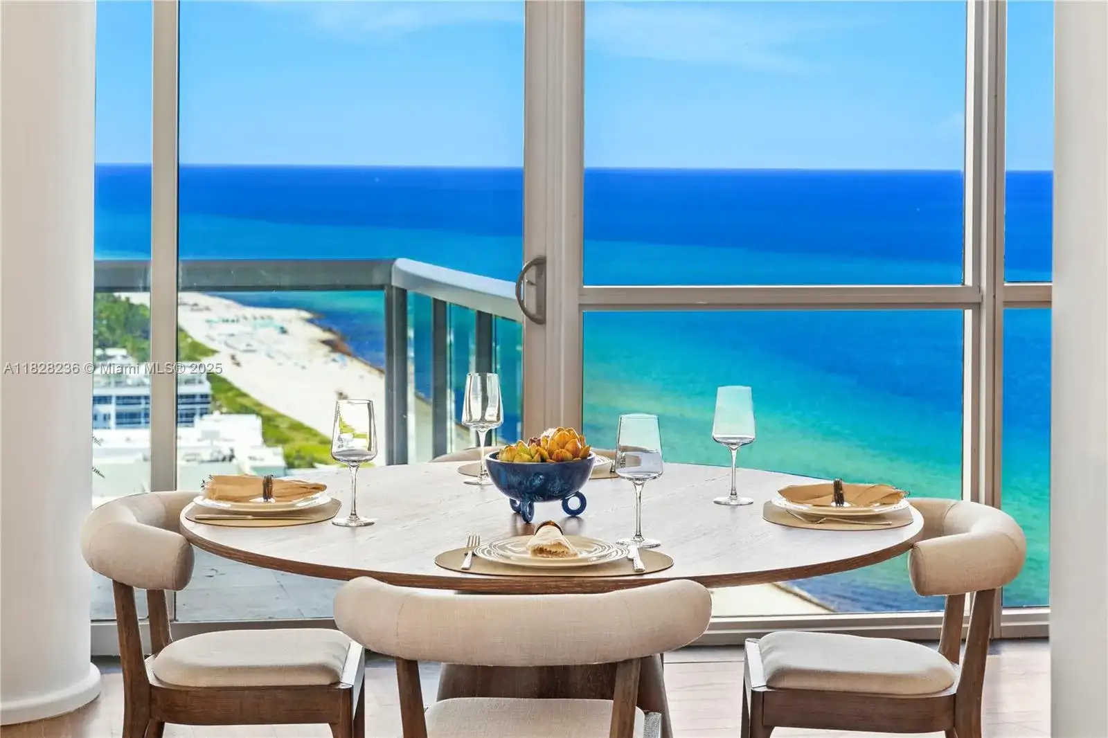 101 20th St # 3803, Miami Beach FL 33139 photo 4