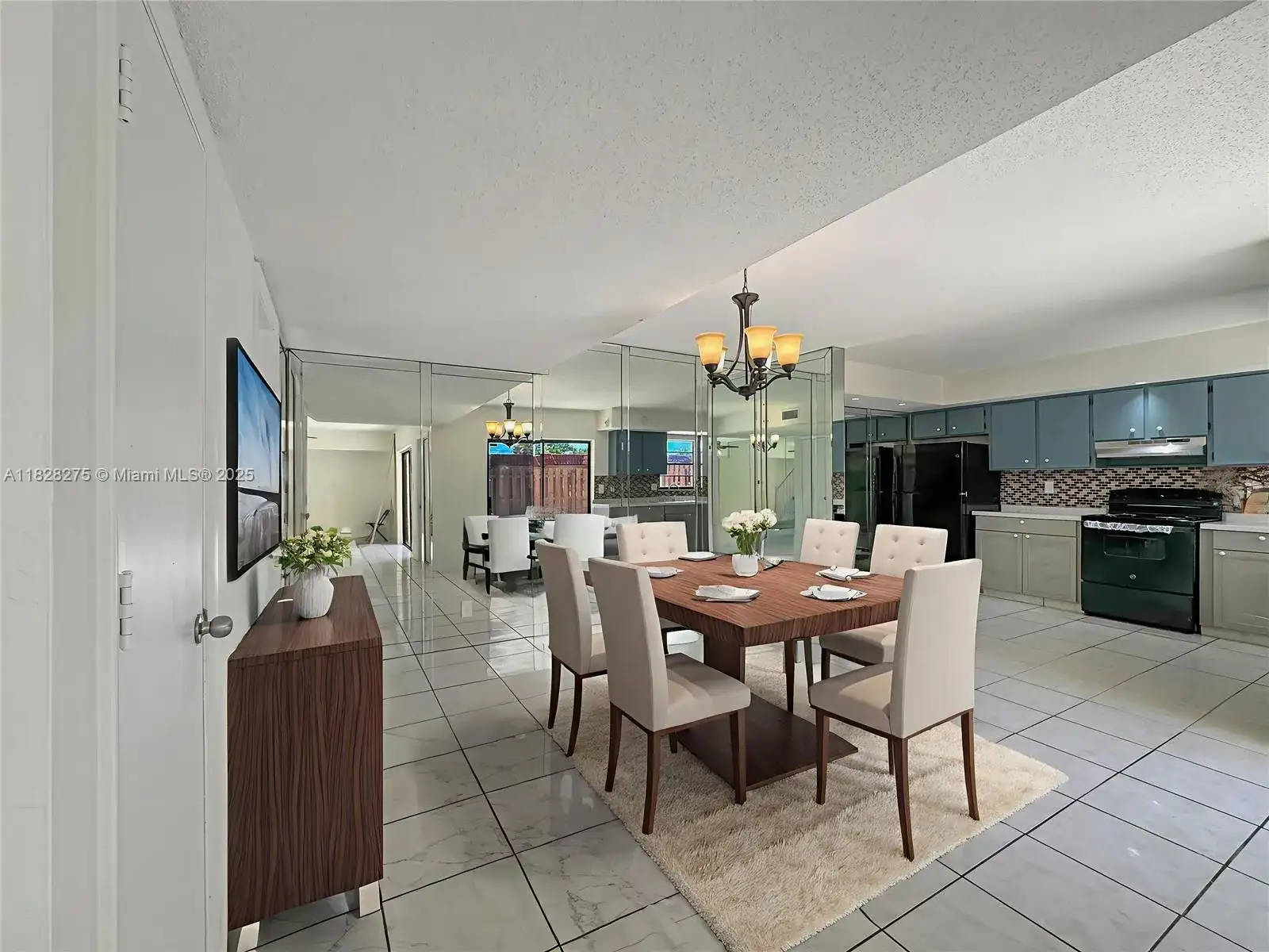 8103 SW 24th St, North Lauderdale FL 33068 photo 4