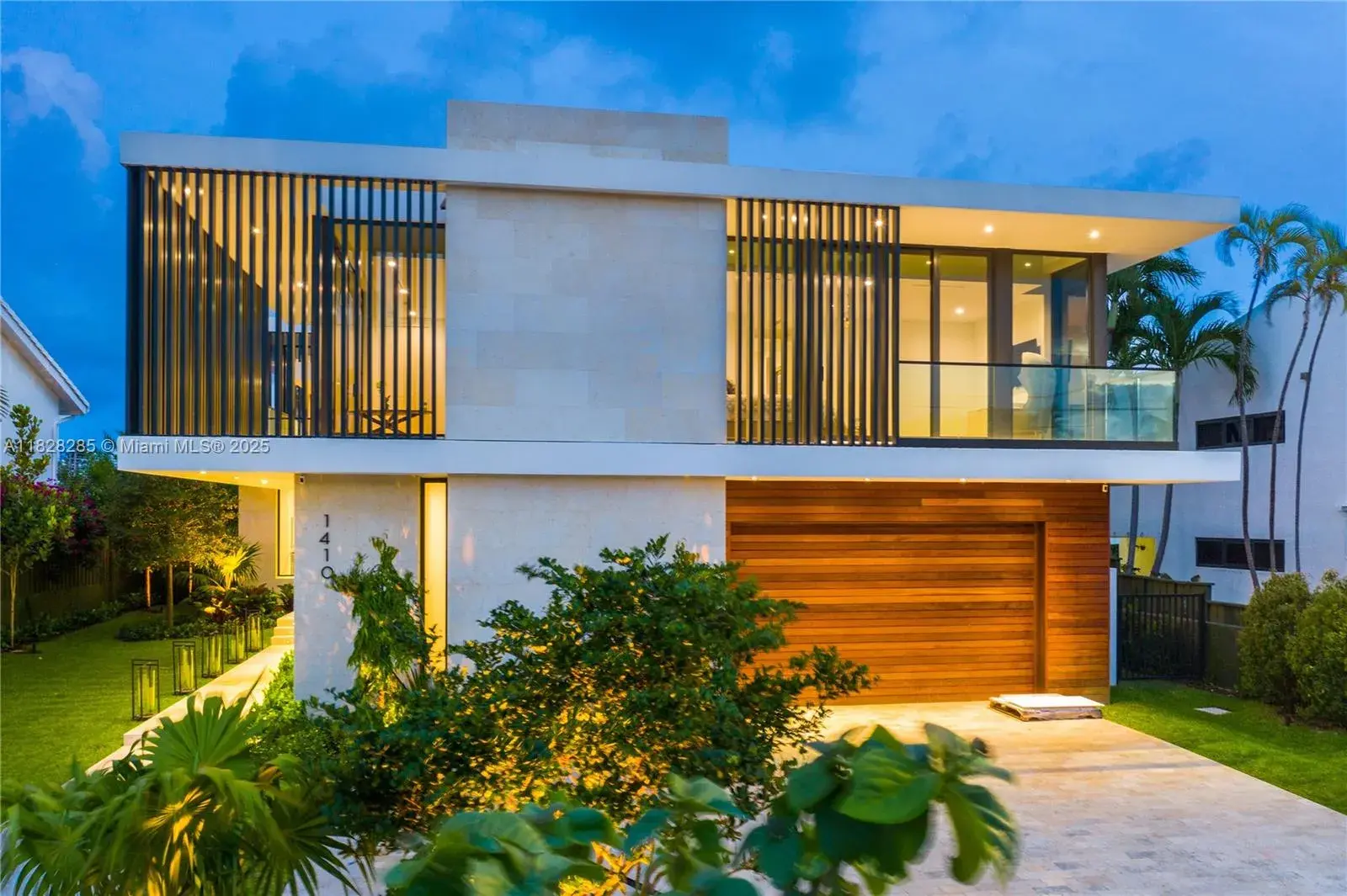 1410 S Biscayne Point Rd, Miami Beach FL 33141