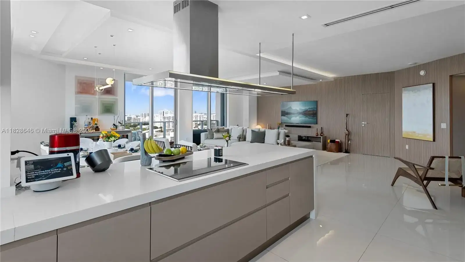 17301 Biscayne Blvd # 2102, North Miami Beach FL 33160 photo 5