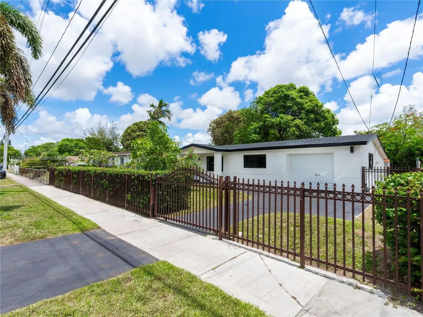 2420 NW 175th St, Miami Gardens FL 33056 photo 4