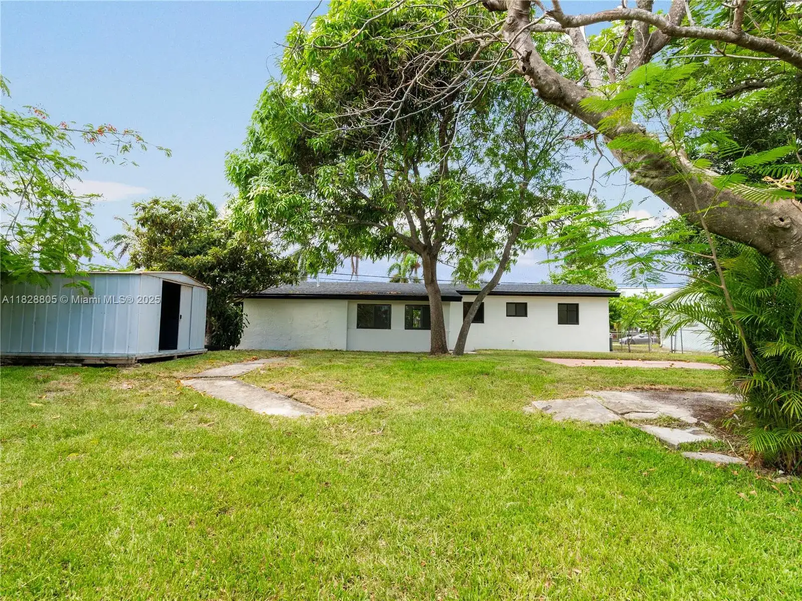 2420 NW 175th St, Miami Gardens FL 33056 photo 5