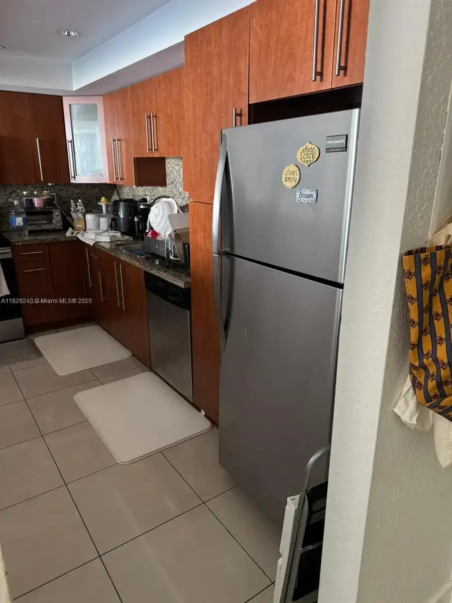 19380 Collins Ave # 808, Sunny Isles Beach FL 33160 photo 4
