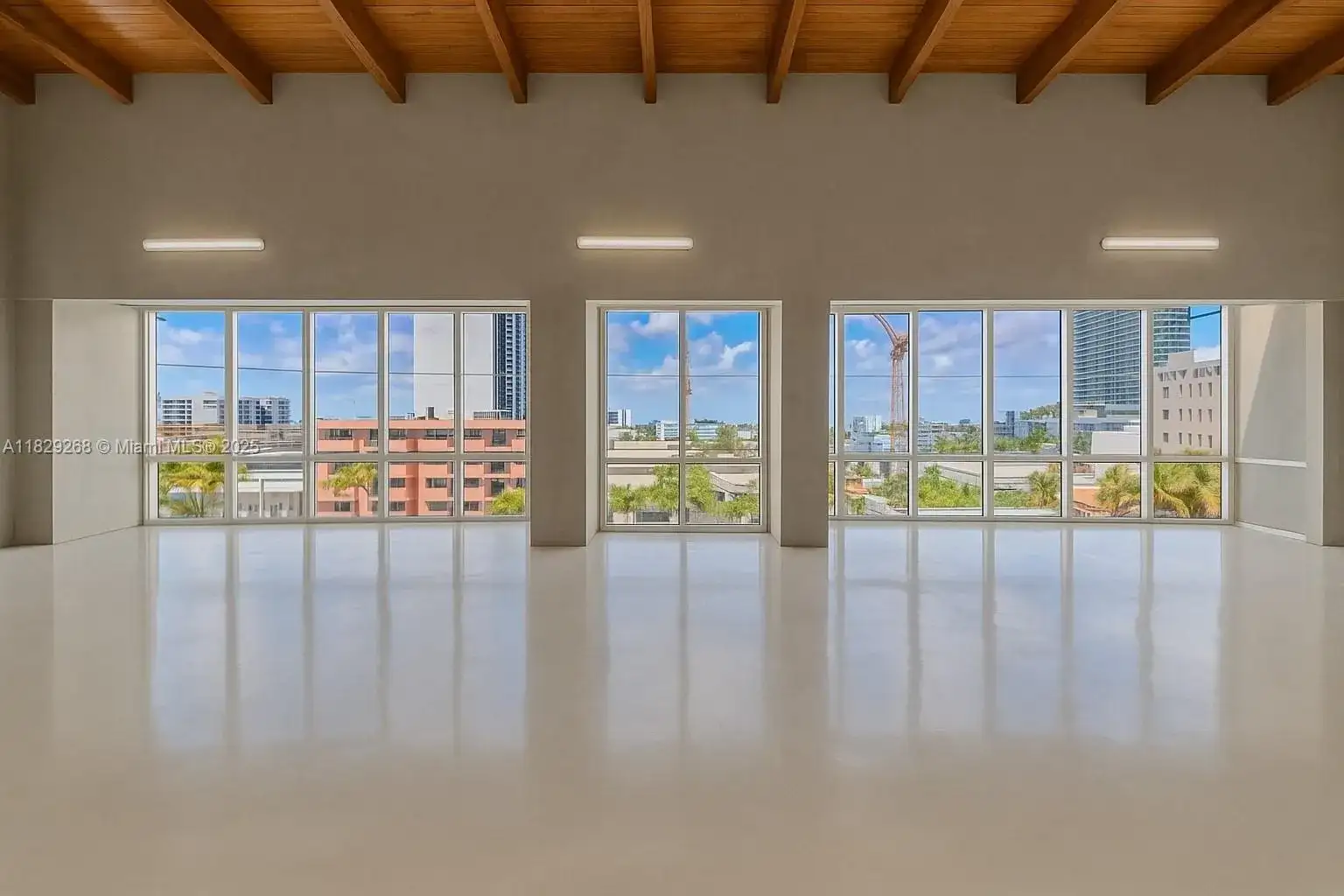 6930 Collins Ave, Miami Beach FL 33141 photo 5