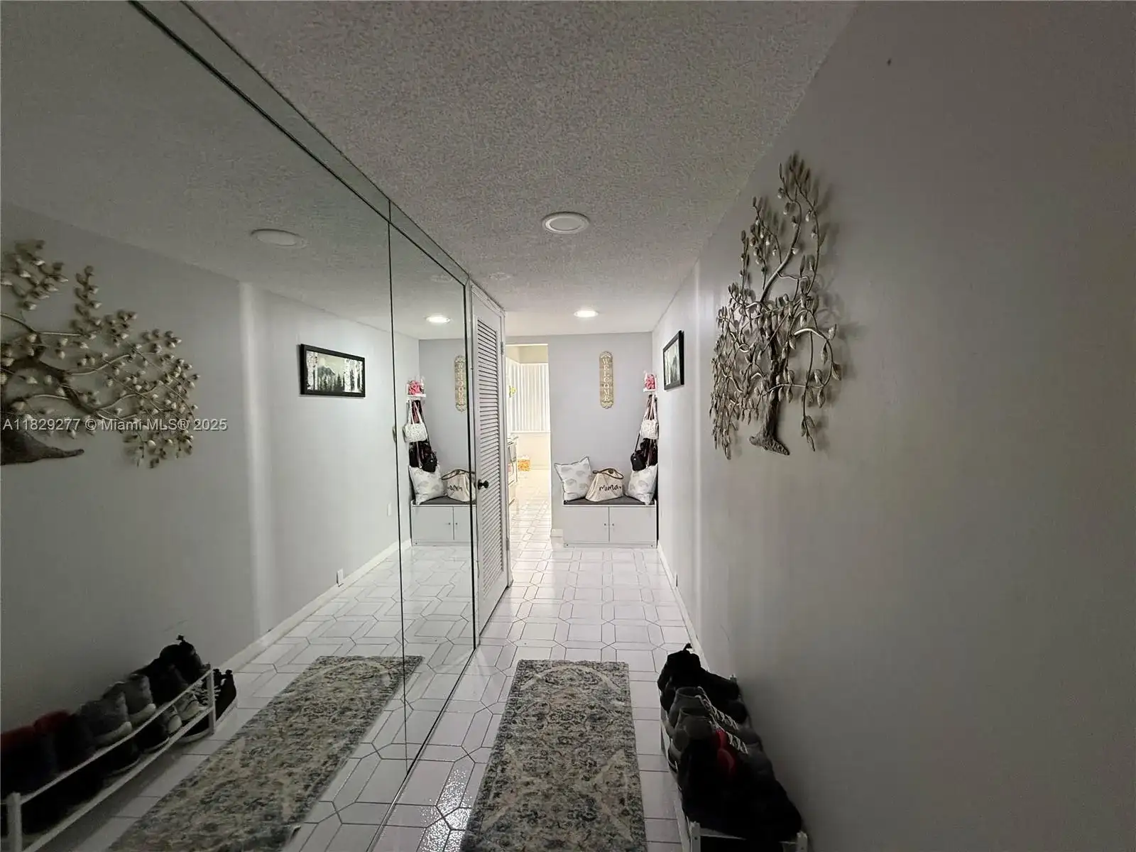 18011 Biscayne Blvd # 805, Aventura FL 33160 photo 2