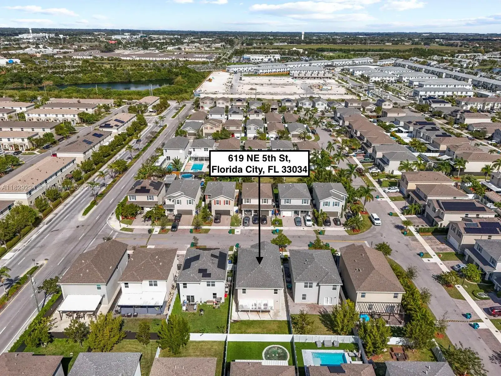619 NE 5th St, Florida City FL 33034 photo 4