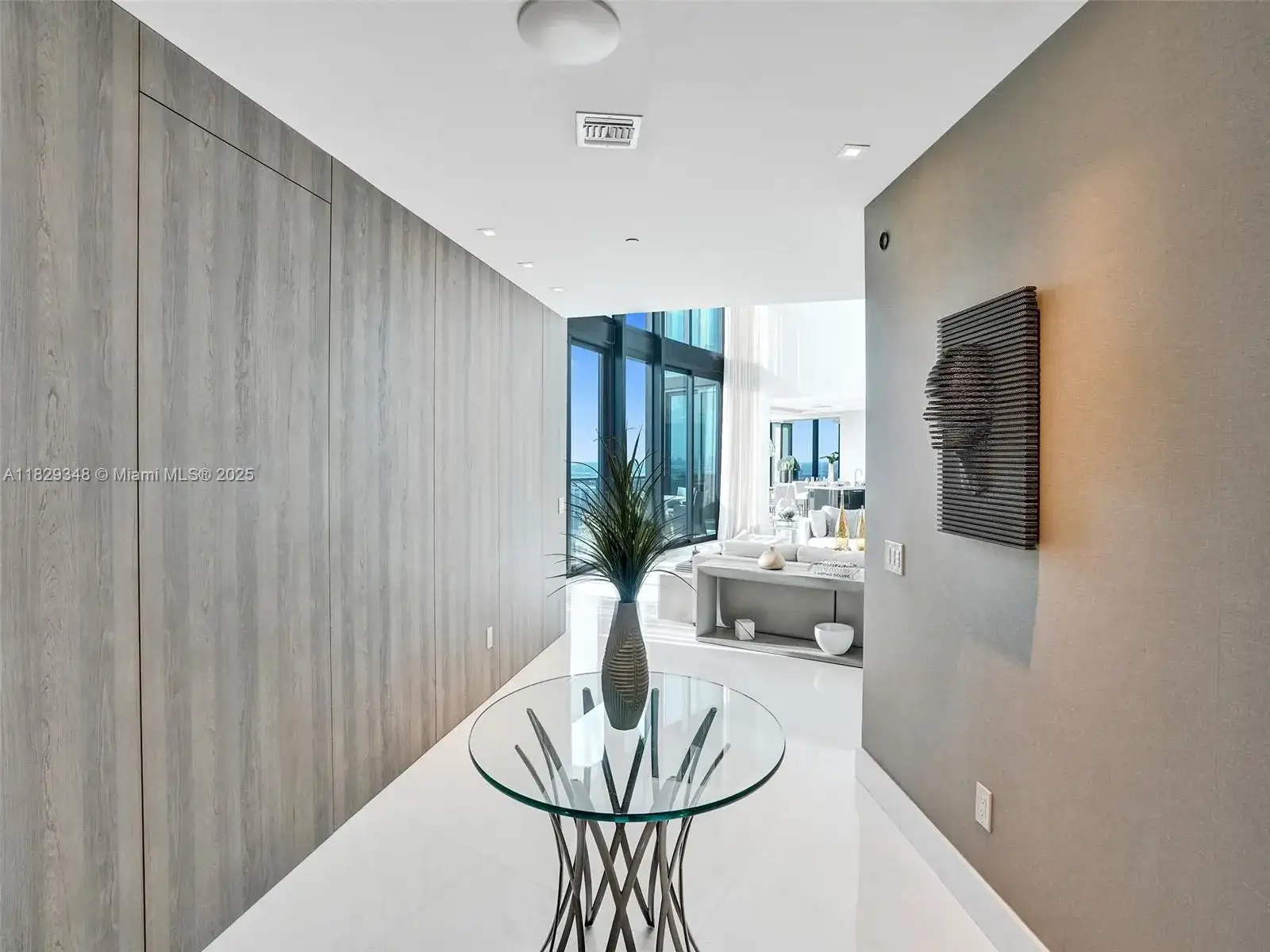 18555 Collins Ave # 4403, Sunny Isles Beach FL 33160 photo 2