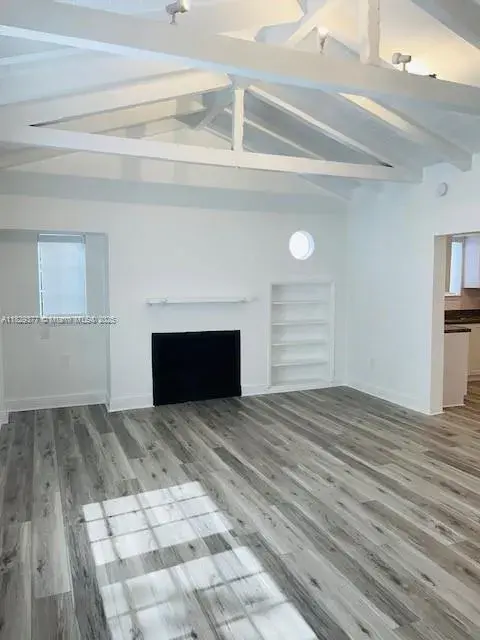 937 Lenox Ave # 1, Miami Beach FL 33139