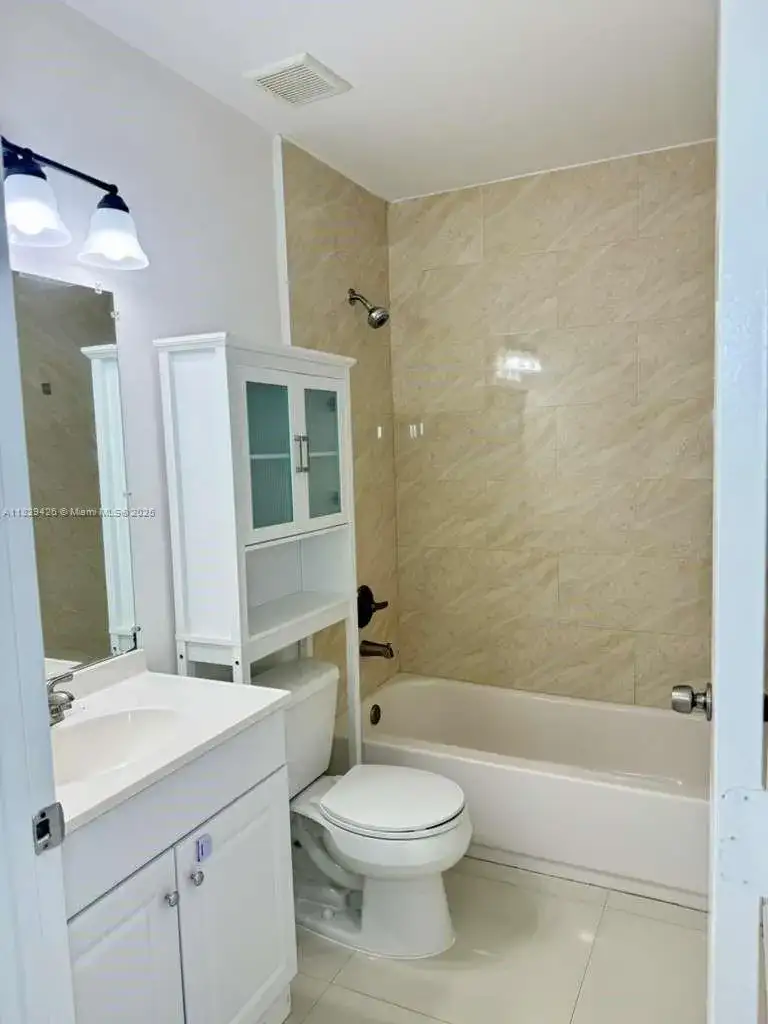 25807 SW 137th Path # 25807, Homestead FL 33032 photo 5