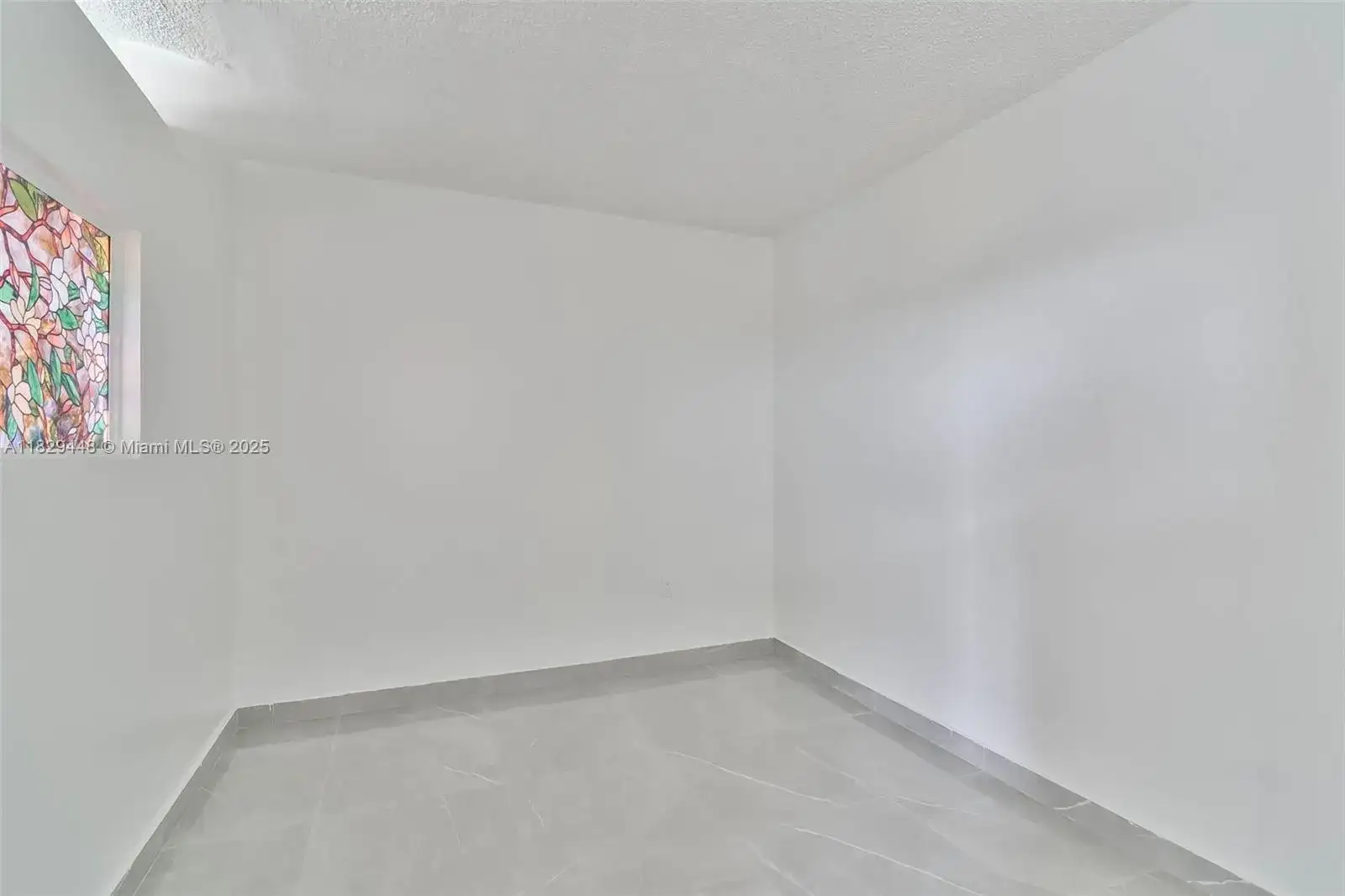 9375 Fontainebleau Blvd # L420, Miami FL 33172 photo 4