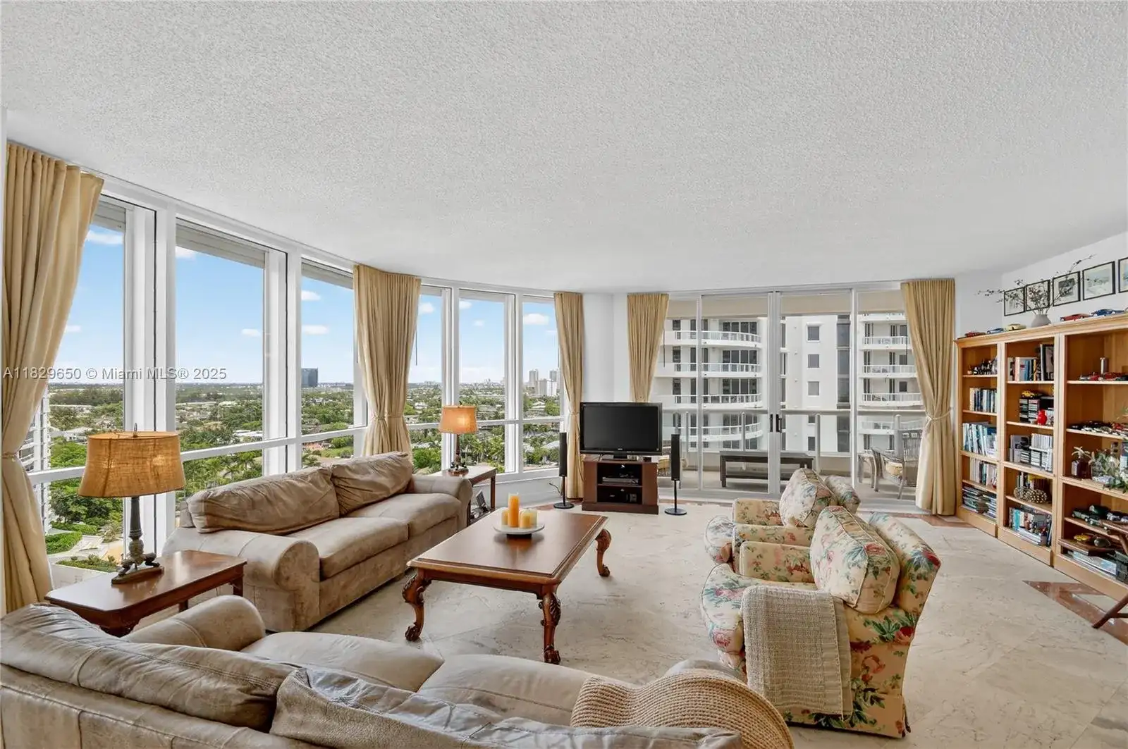 21150 Point Pl # 1505, Aventura FL 33180 photo 4