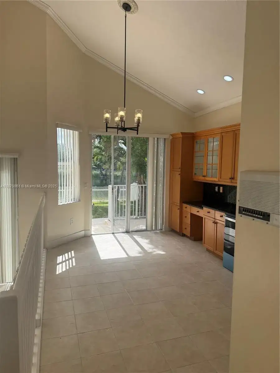 4973 SW 163rd Ave, Miramar FL 33027 photo 5