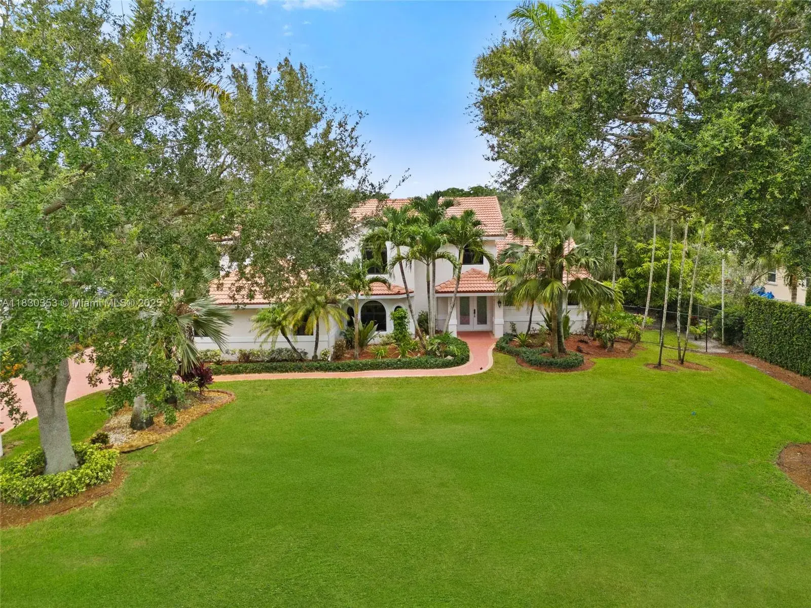 830 NW 115th Ave, Plantation FL 33325