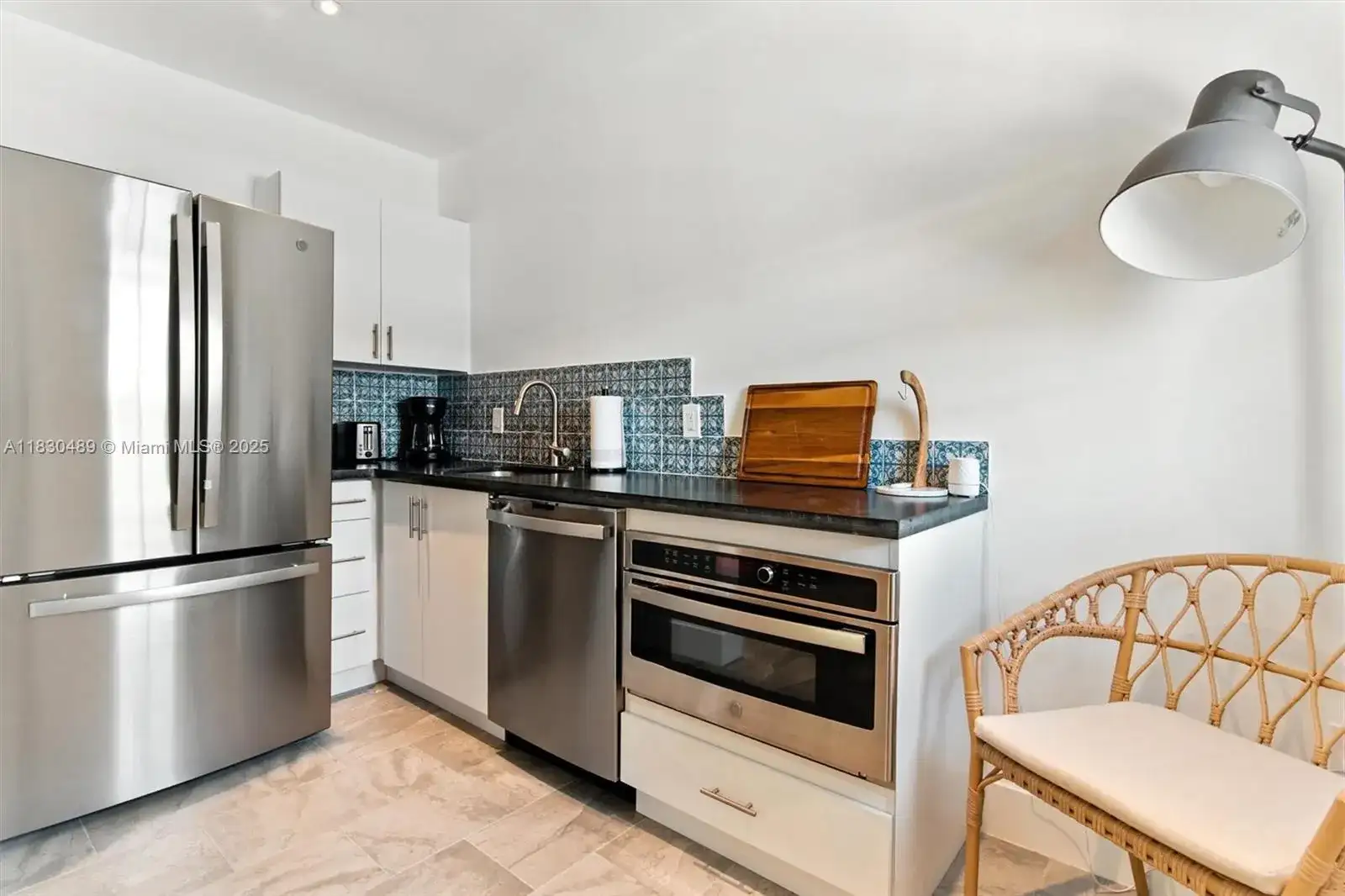 3615 Thomas Ave # 16, Miami FL 33133 photo 4