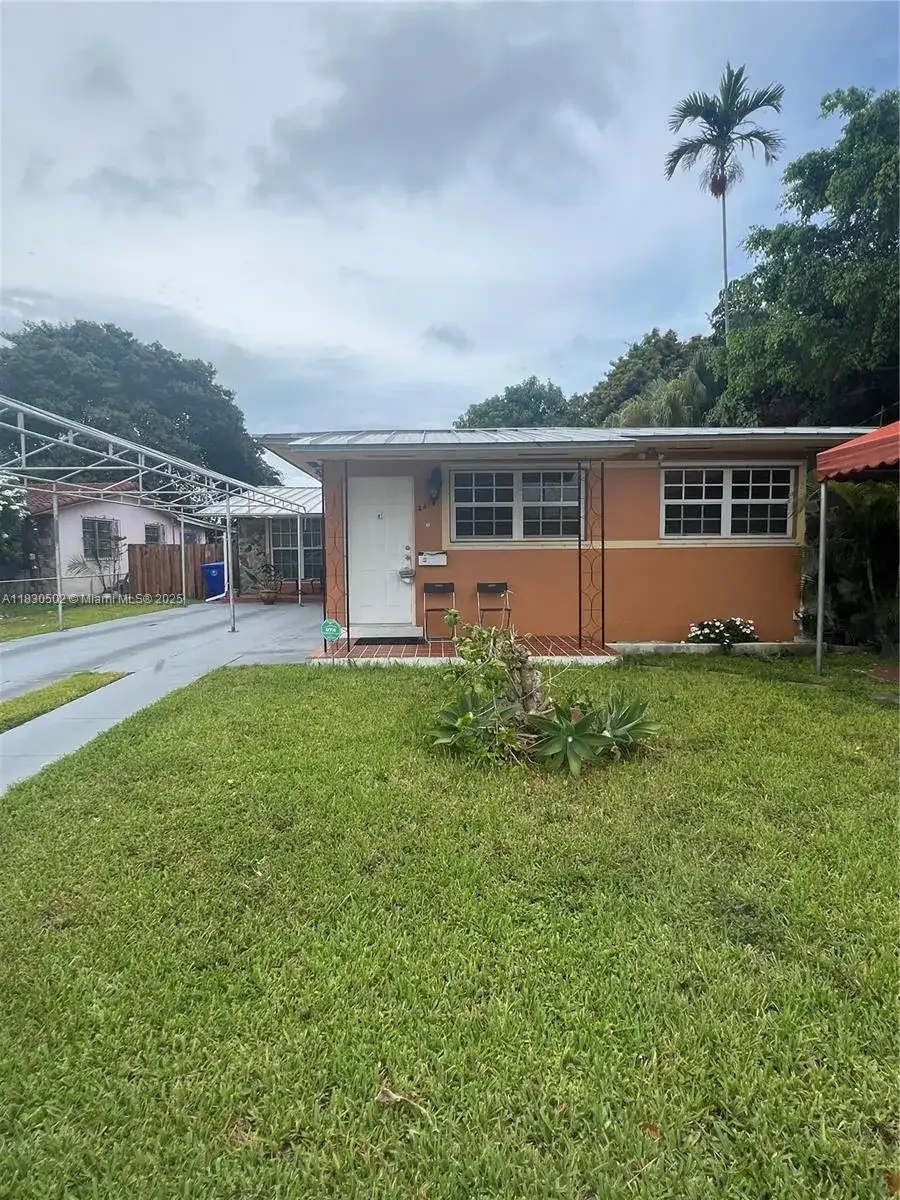 2815 SW 36th Ave, Miami FL 33133 photo 3