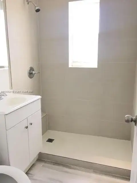 342 NW 84th Ter # 342, Miami FL 33150 photo 3