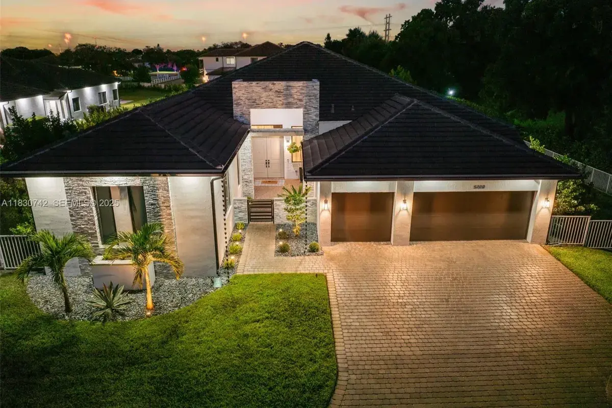 5000 SW 159 Ave, Southwest Ranches FL 33331