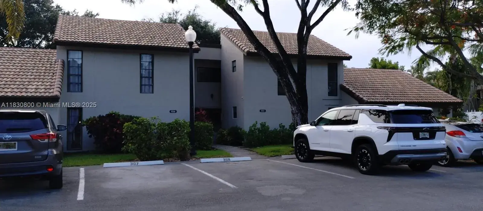 9719 N New River Canal Rd # 308, Plantation FL 33324