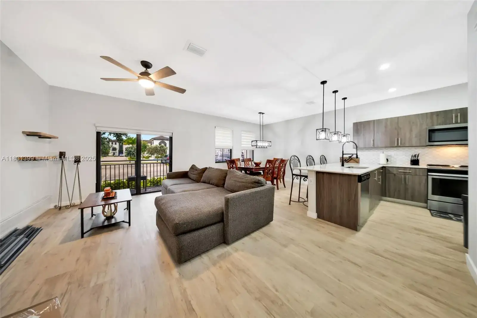 15600 SW 136th St # 106, Miami FL 33196 photo 3