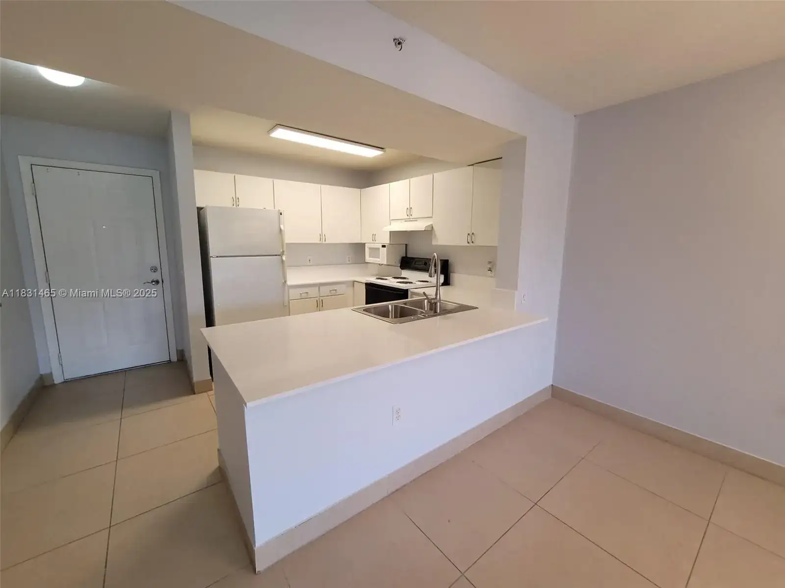 8224 Key Royal Cir # 225, Other City - In The State Of Florida FL 34119 photo 2