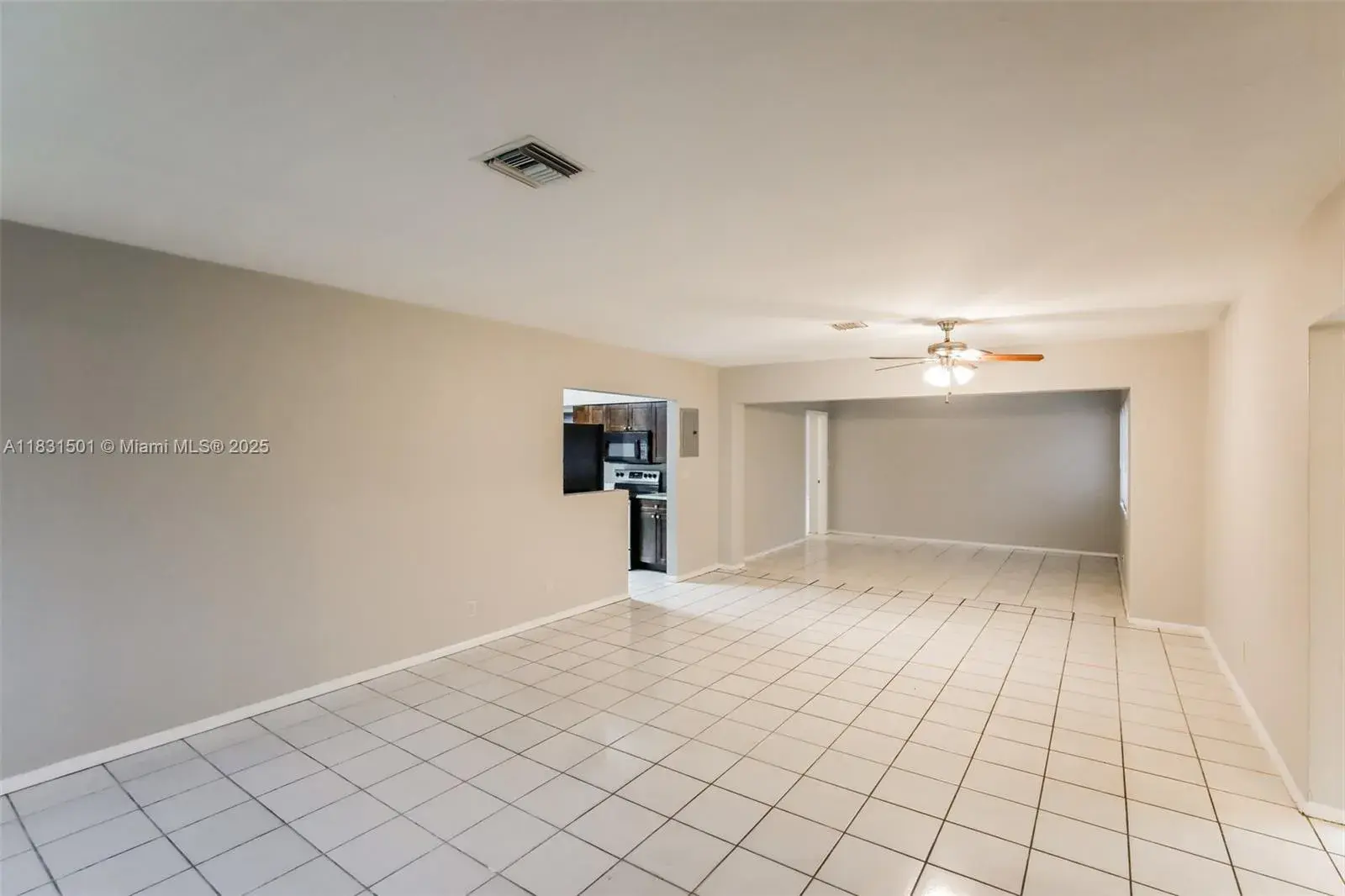 890 Alabama Ave, Fort Lauderdale FL 33312