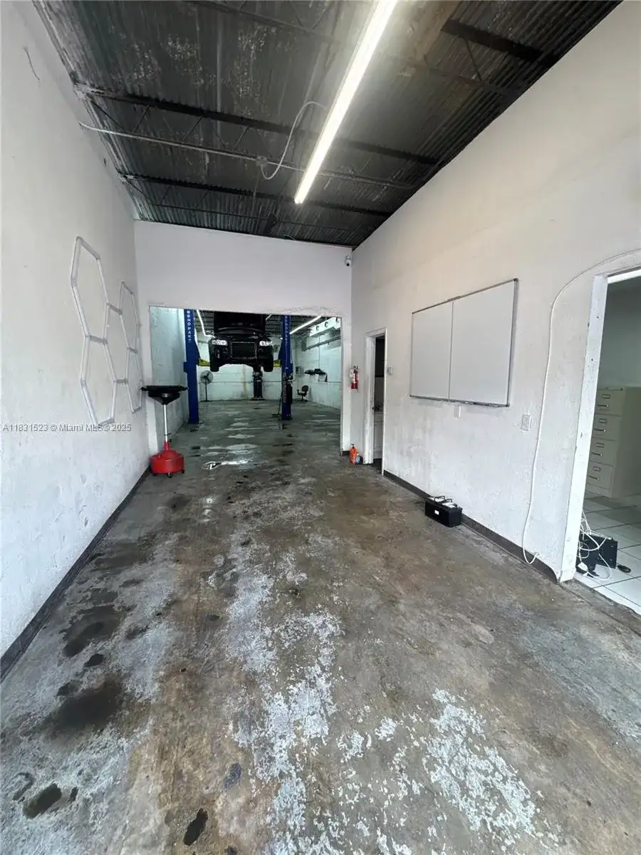 14623 NW 27th Ave # 14623, Opa-Locka FL 33054