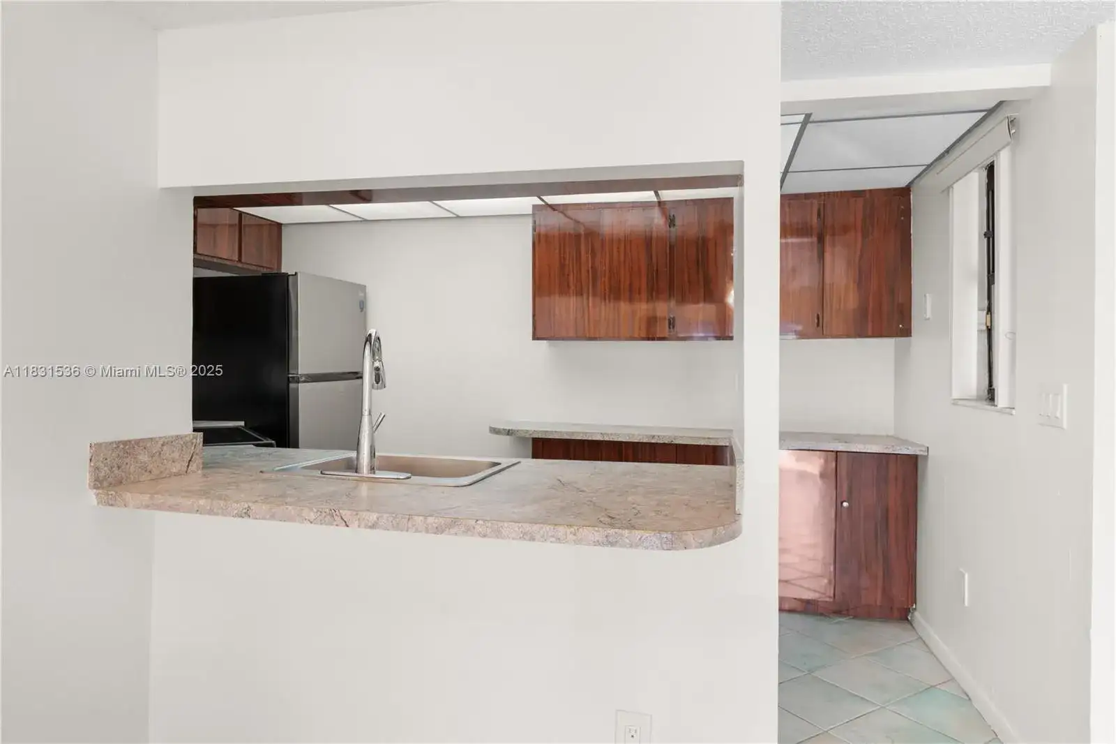 20905 NE 8th Ct # 36, Miami FL 33179 photo 4