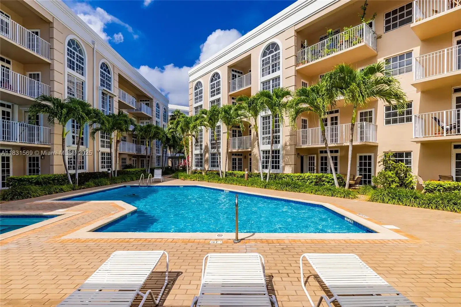 1280 S Alhambra Cir # 2104, Coral Gables FL 33146 photo 2