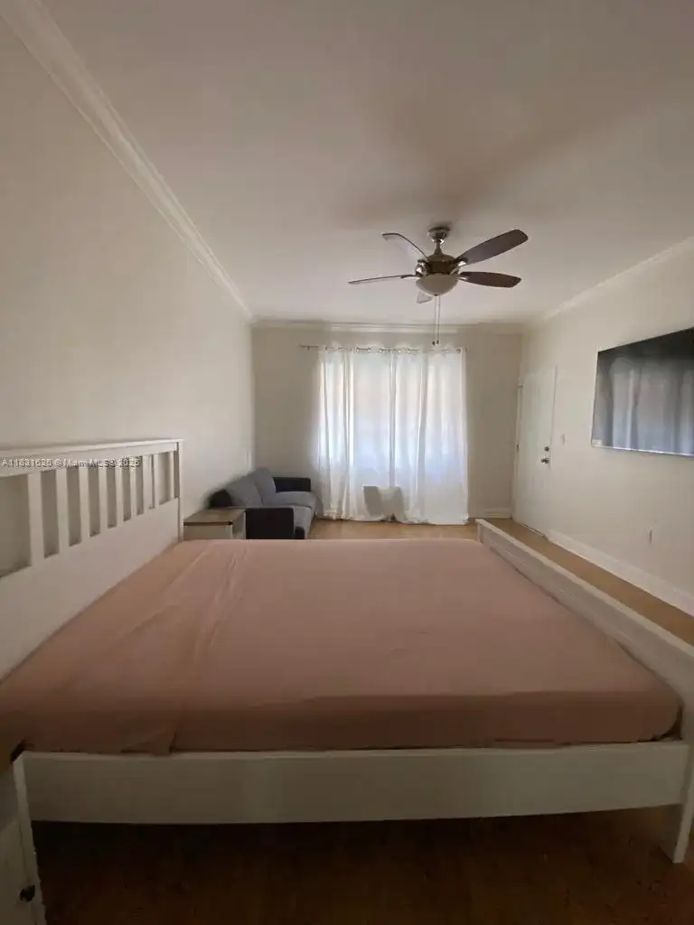 1227 Euclid Ave # 6, Miami Beach FL 33139 photo 2